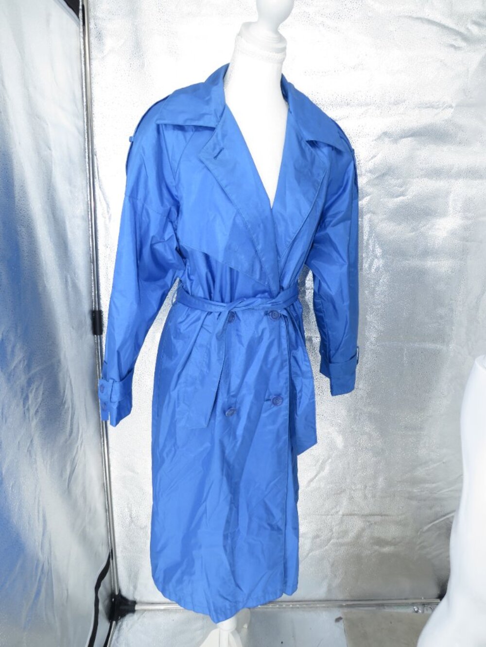 Vintage OTELLO PELLE Trench Coat Blue Size 7 8 Belted Raincoat Long Lightweight
